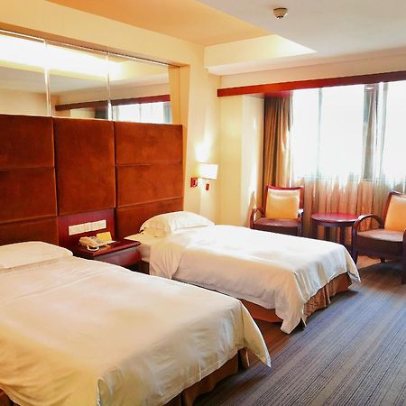 Friendship Hotel Шънджън Екстериор снимка
