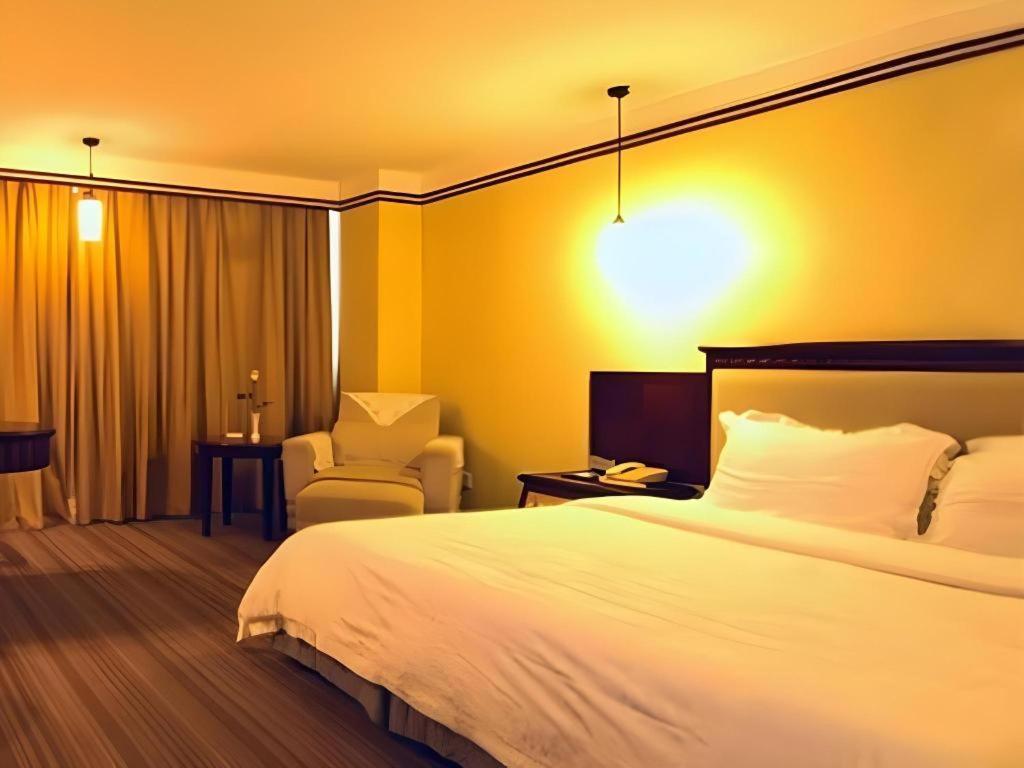 Friendship Hotel Шънджън Екстериор снимка