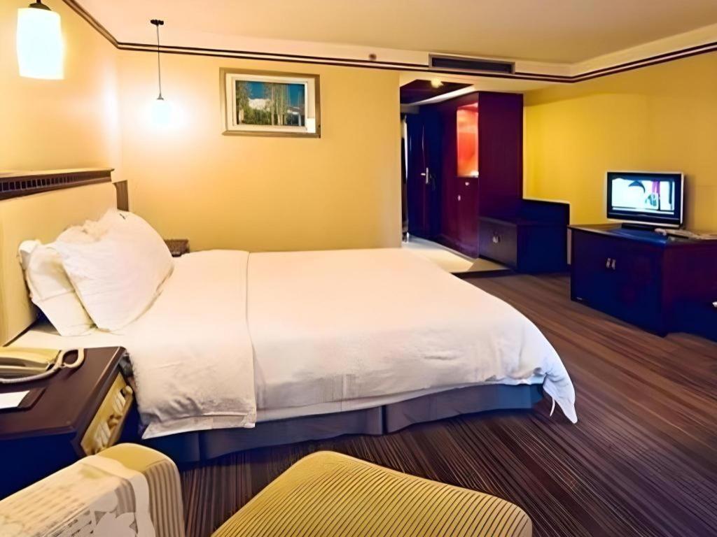 Friendship Hotel Шънджън Екстериор снимка