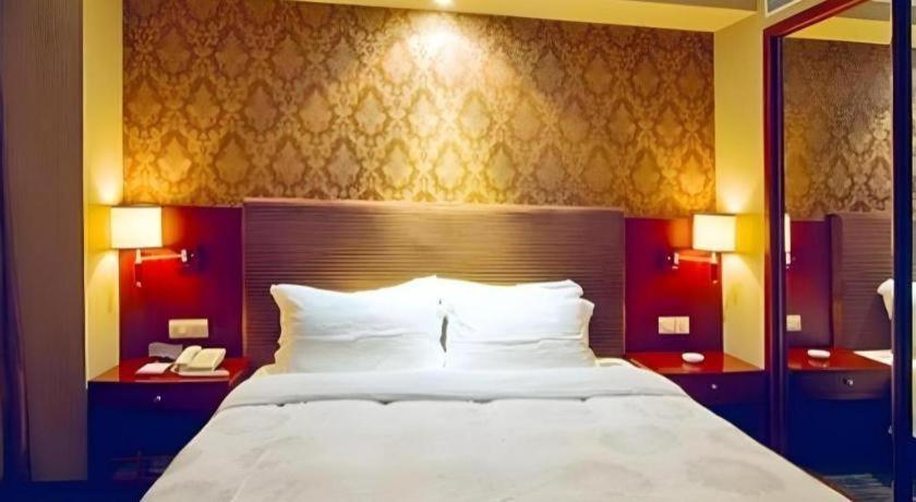 Friendship Hotel Шънджън Екстериор снимка